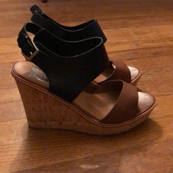 Dolce Vita Black/Brown cork heels - Picture 4 of 7